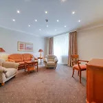 Отель Parkhotel Am Glienberg By Fairway