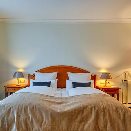 Parkhotel Am Glienberg By Fairway Hotels Hotel