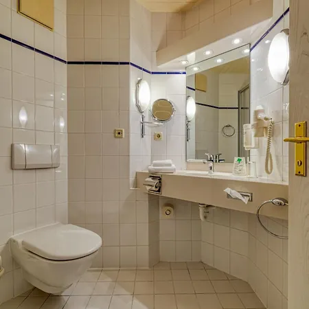 Parkhotel Am Glienberg By Np Otel