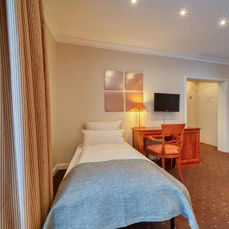 Otel Parkhotel Am Glienberg By Np