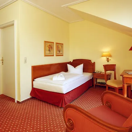 Parkhotel Am Glienberg By Fairway Hotels Hotel