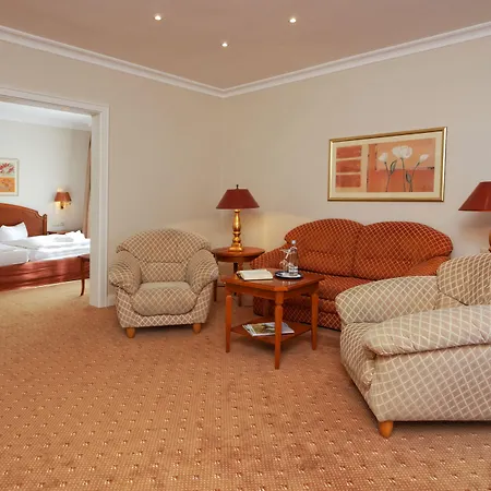 Parkhotel Am Glienberg By Fairway Hotels Hotel