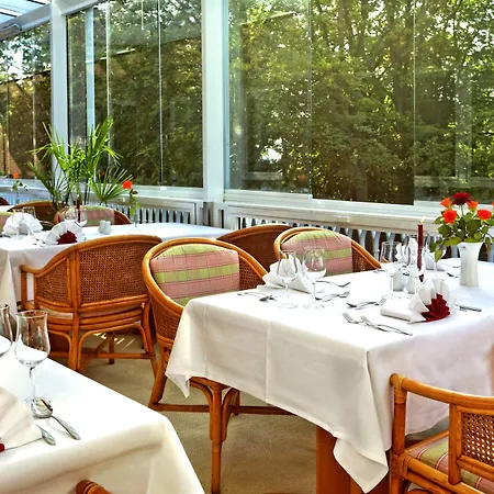 Parkhotel Am Glienberg By Np Otel 3*