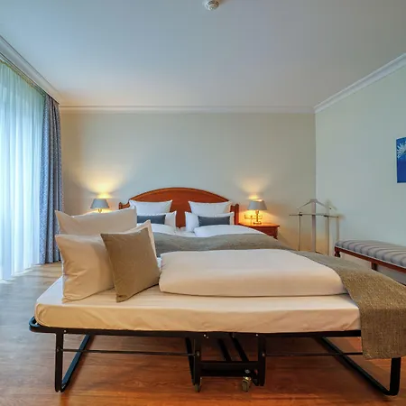 Parkhotel Am Glienberg By Fairway Hotels, Mit Pool Und Sauna Hotel 4*