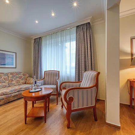 Parkhotel Am Glienberg By Fairway Hotels Hotel