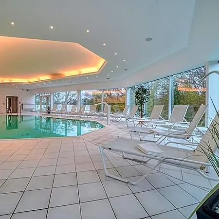 Parkhotel Am Glienberg By Fairway Hotels, Mit Pool Und Sauna Hotel