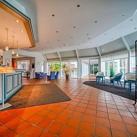 Parkhotel Am Glienberg By Fairway Hotels, Mit Pool Und Sauna 4* Zinnowitz