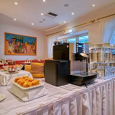 Parkhotel Am Glienberg By Fairway Hotels, Mit Pool Und Sauna Hotel Zinnowitz