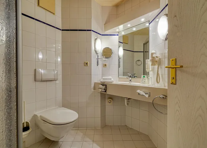 Parkhotel Am Glienberg By Fairway Hotel