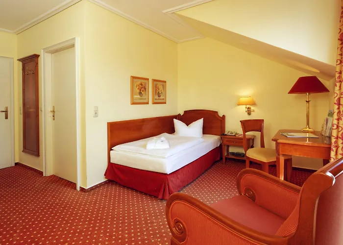 Parkhotel Am Glienberg By Fairway Hotel