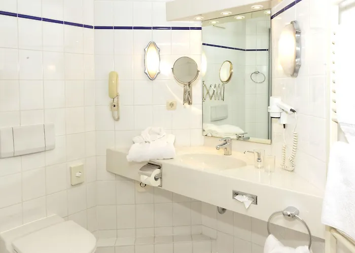 Parkhotel Am Glienberg By Fairway Hotel 3*